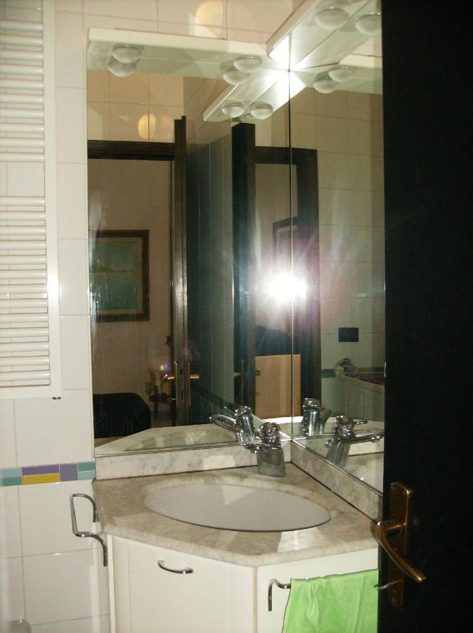 Zsuzsa Lak Apartment Mestre Ngoại thất bức ảnh